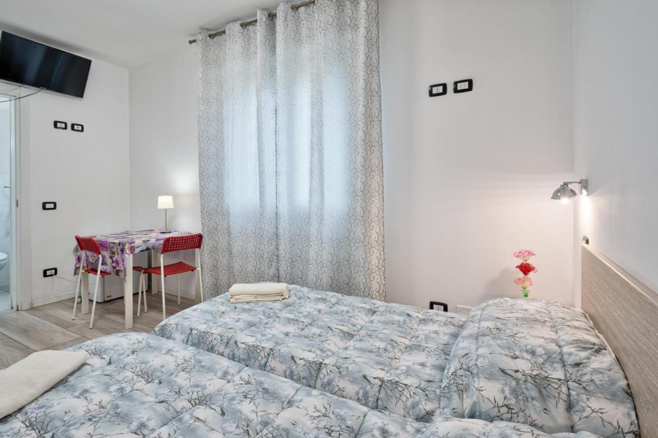 Hotel Venice Pink House à Marghera Extérieur photo